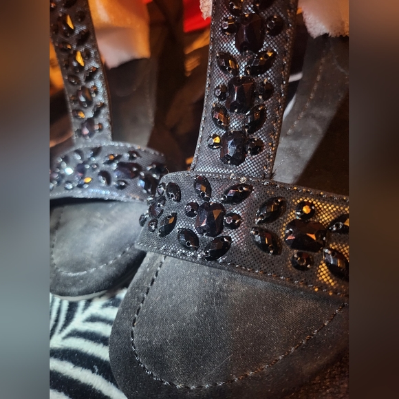 Black Jeweled High Heels - Picture 2 of 9